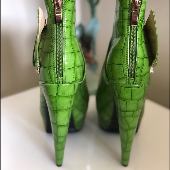 SHOE ENVY Green Peep Toe Platforms 38 Super Funky - Picture 4 of 8